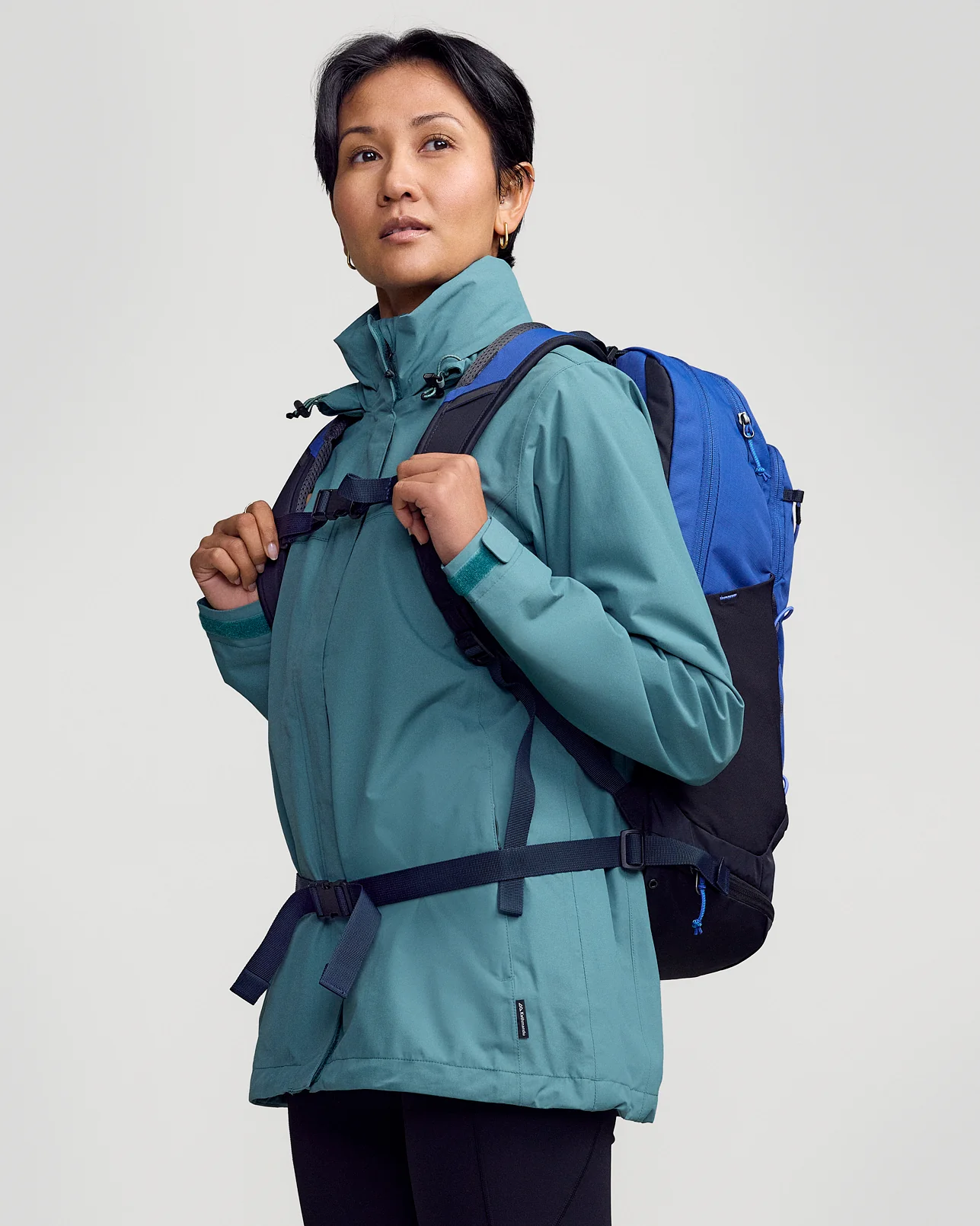 Axon Escape Backpack - 28L - Bright Navy/Stingray - Image 8