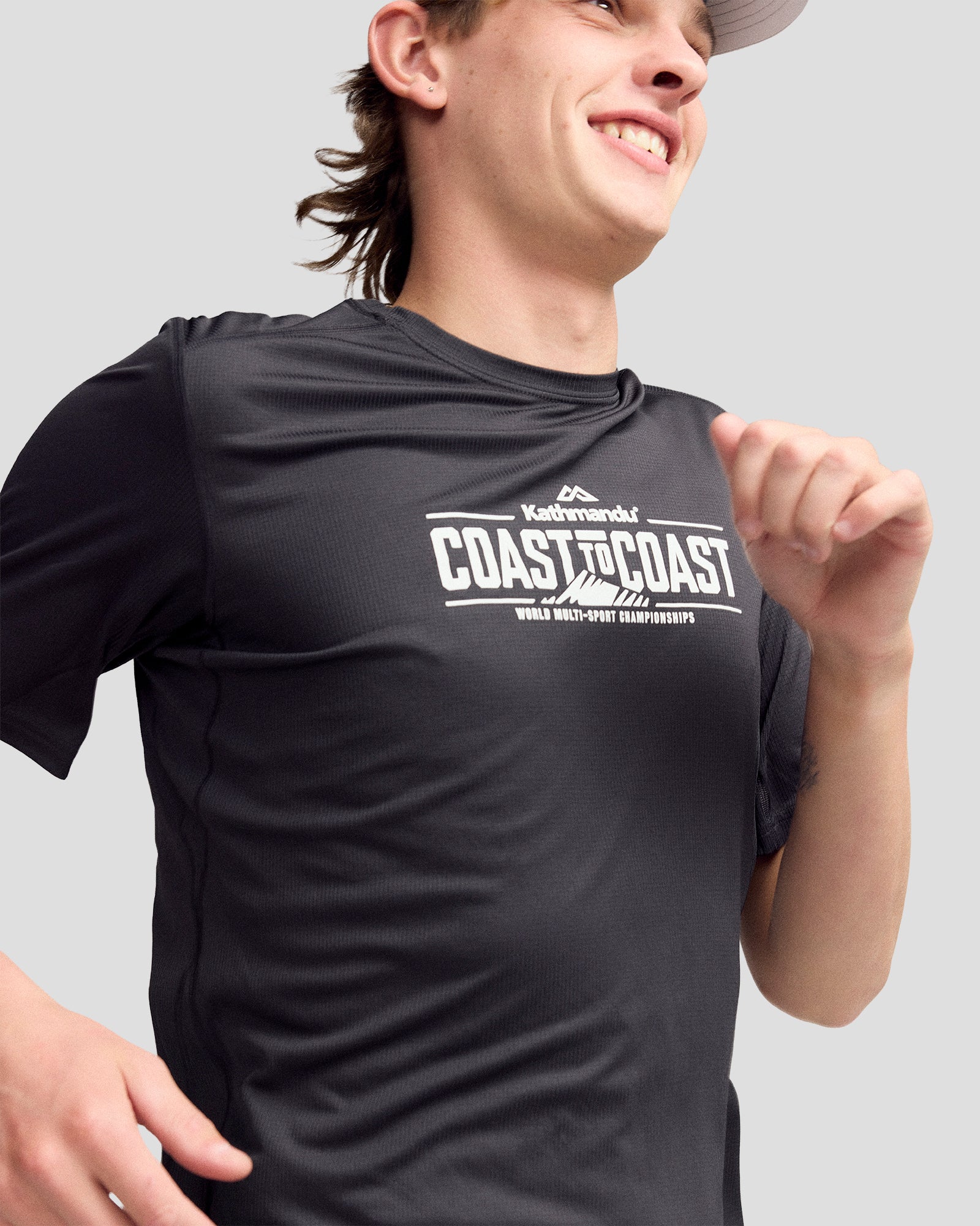 Coast To Coast - Men's Seeker Tee - Black Stingray - Image 5
