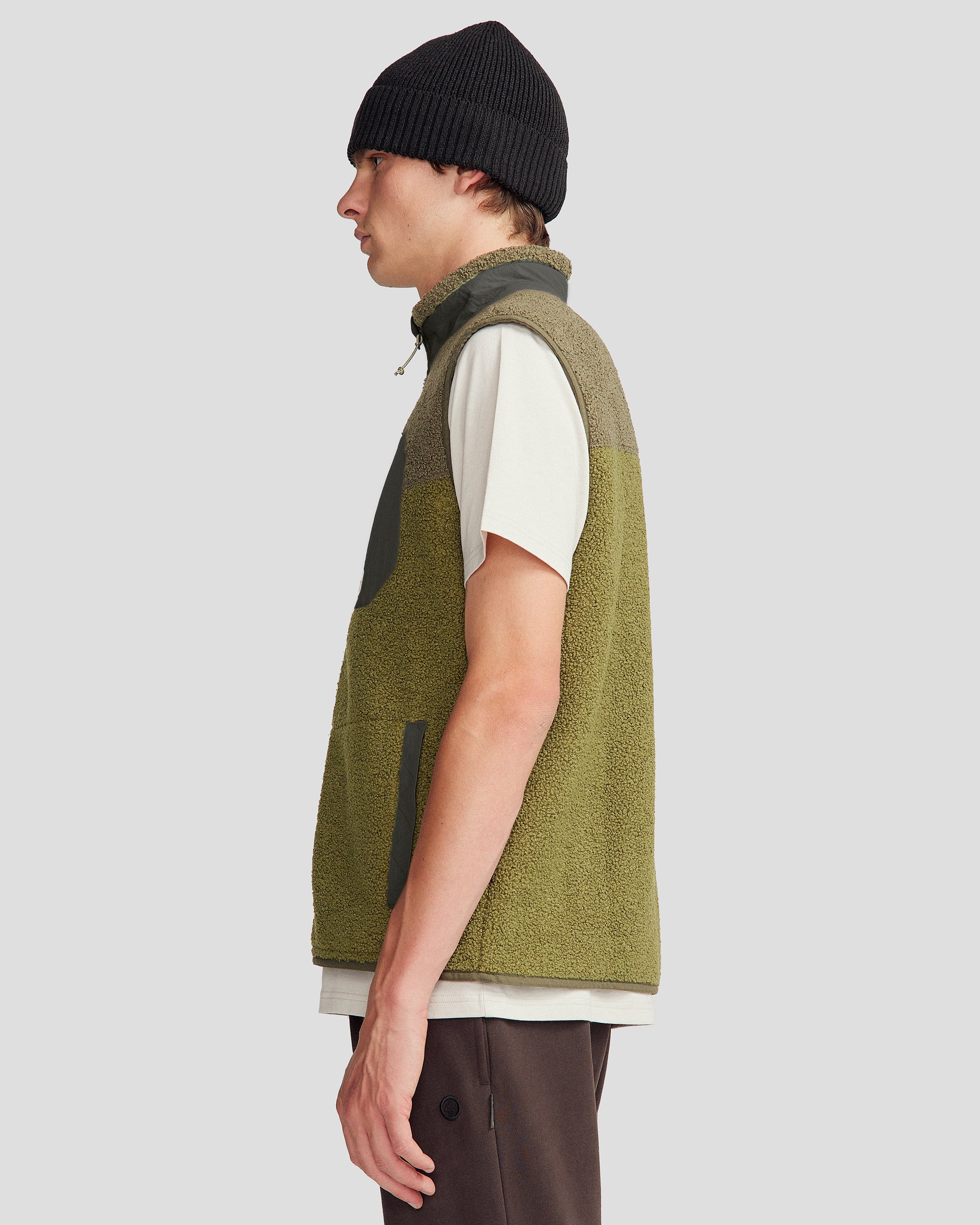 Co-Z High Pile Men's Vest - Light Moss/Dark Fern - Image 3