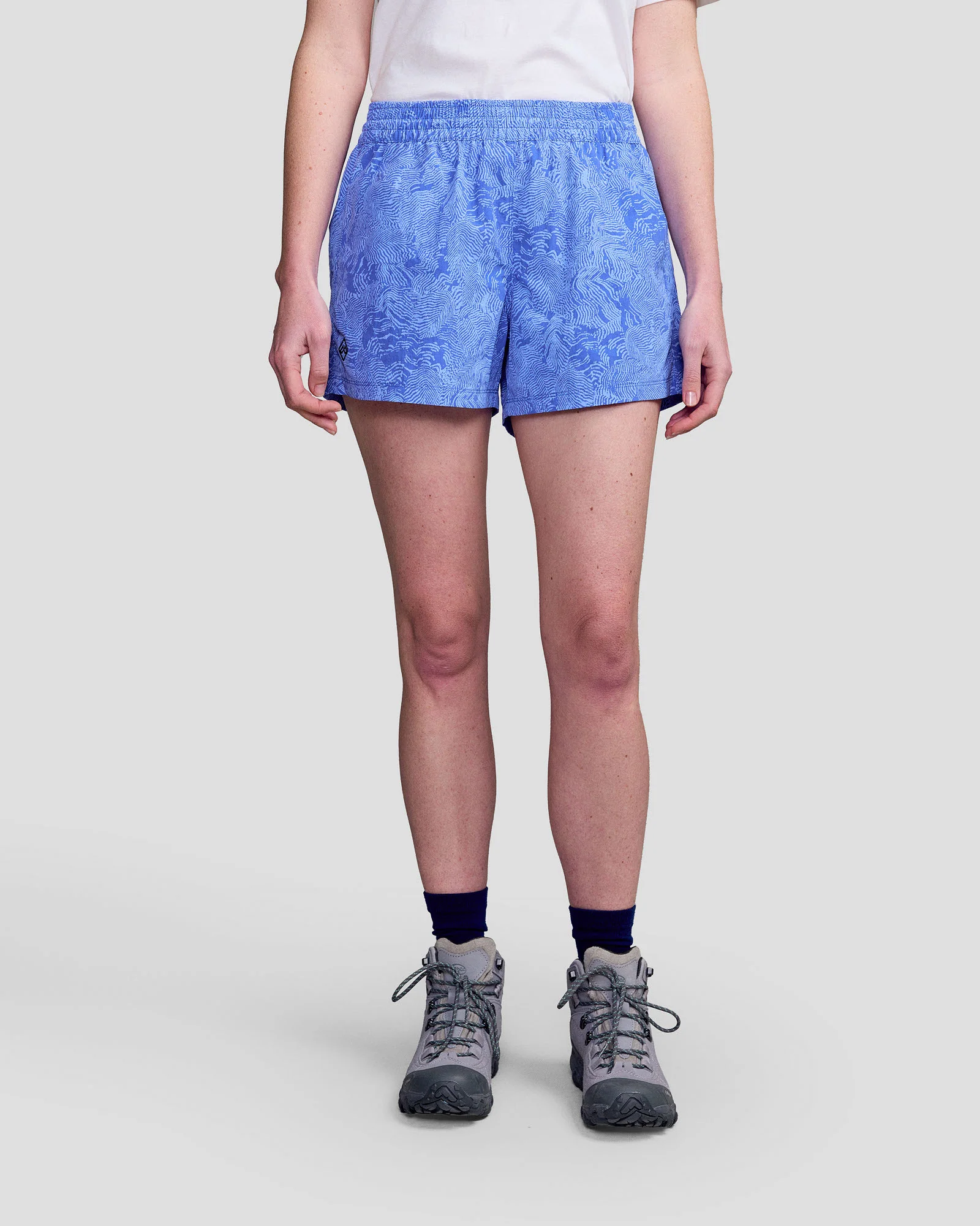 Women's EVRY-Day  4" Shorts - Dark Peri Nature Lines Print