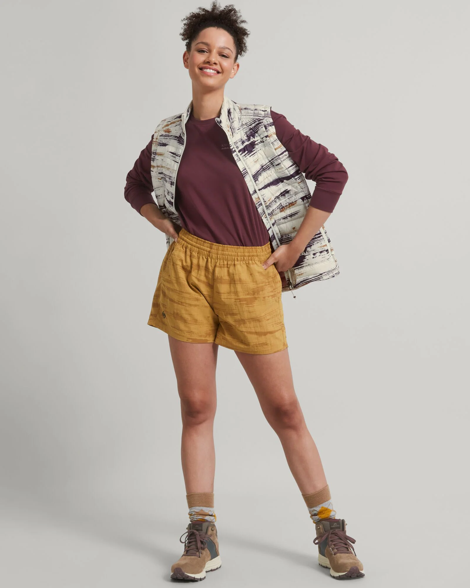 Women's EVRY-Day 4 inch Shorts - Dijon Traverse Print - Image 2