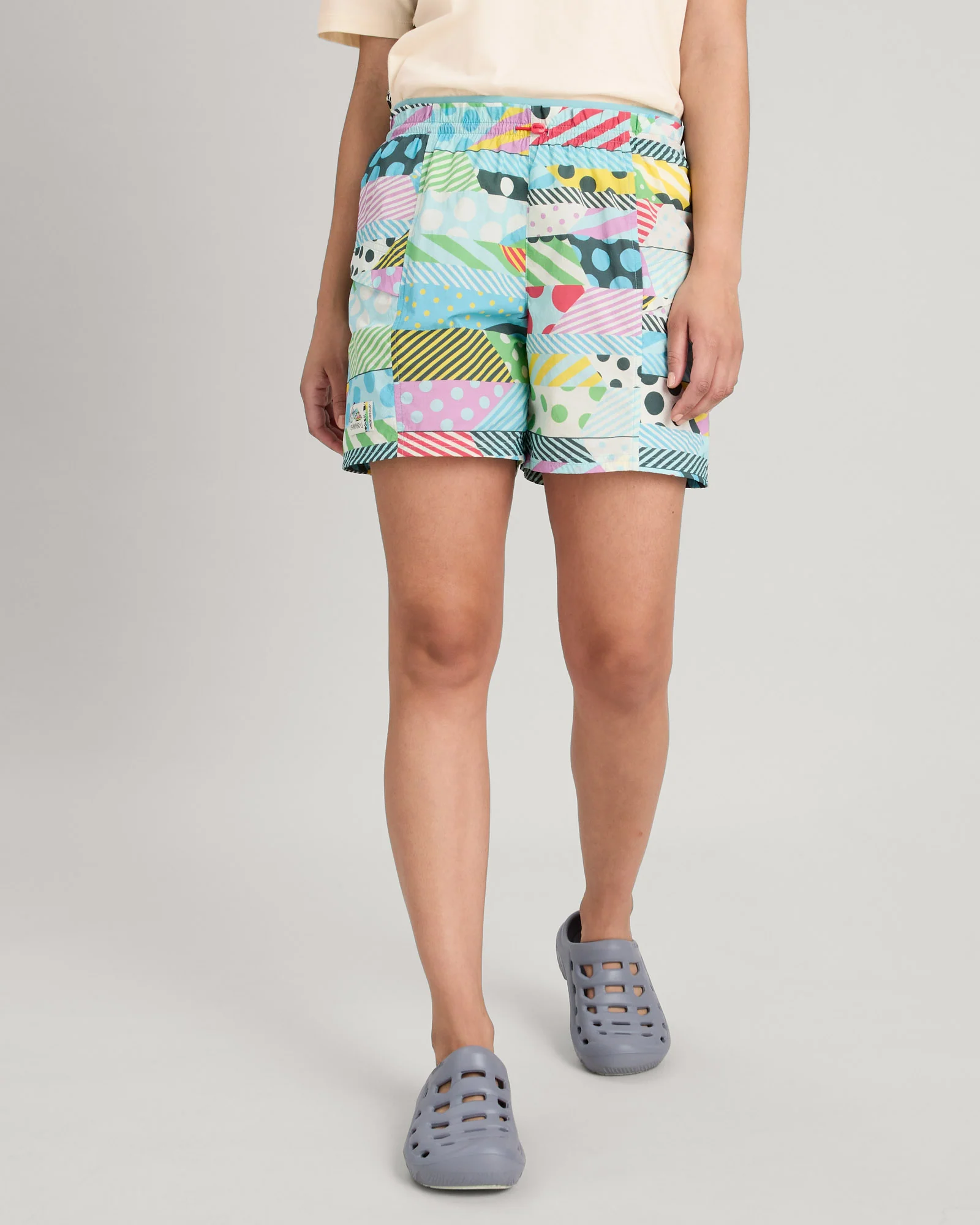 Jason Woodside EVRY-Where Women's 5" Shorts - Prism Print
