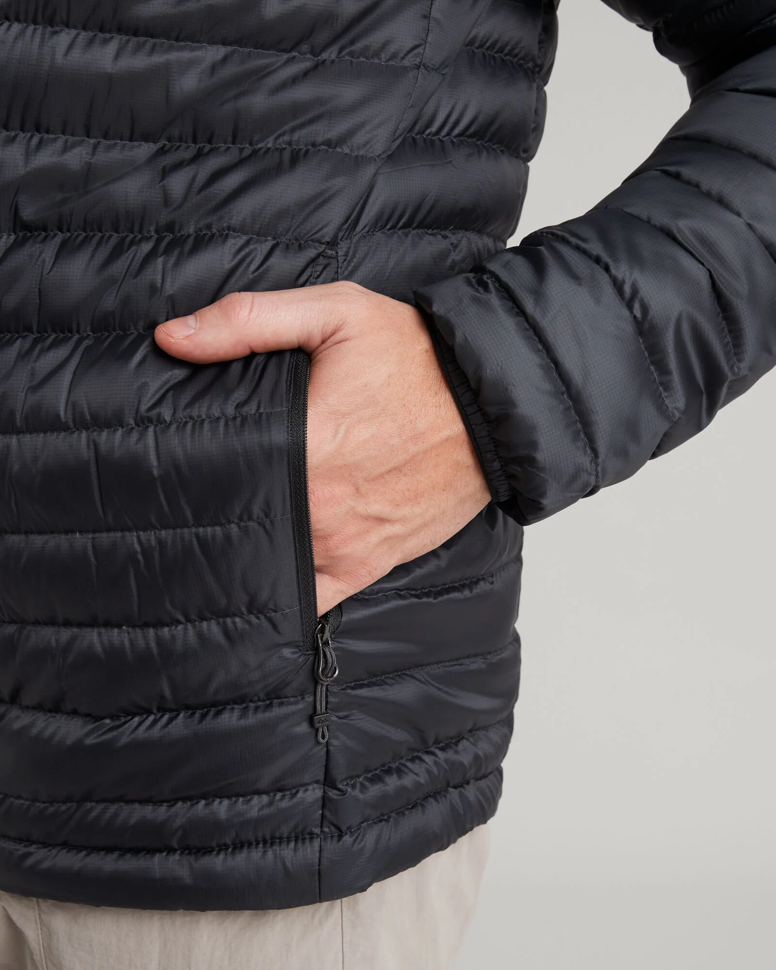 Men's Heli R Hooded Down Jacket - Black Stingray - Image 5