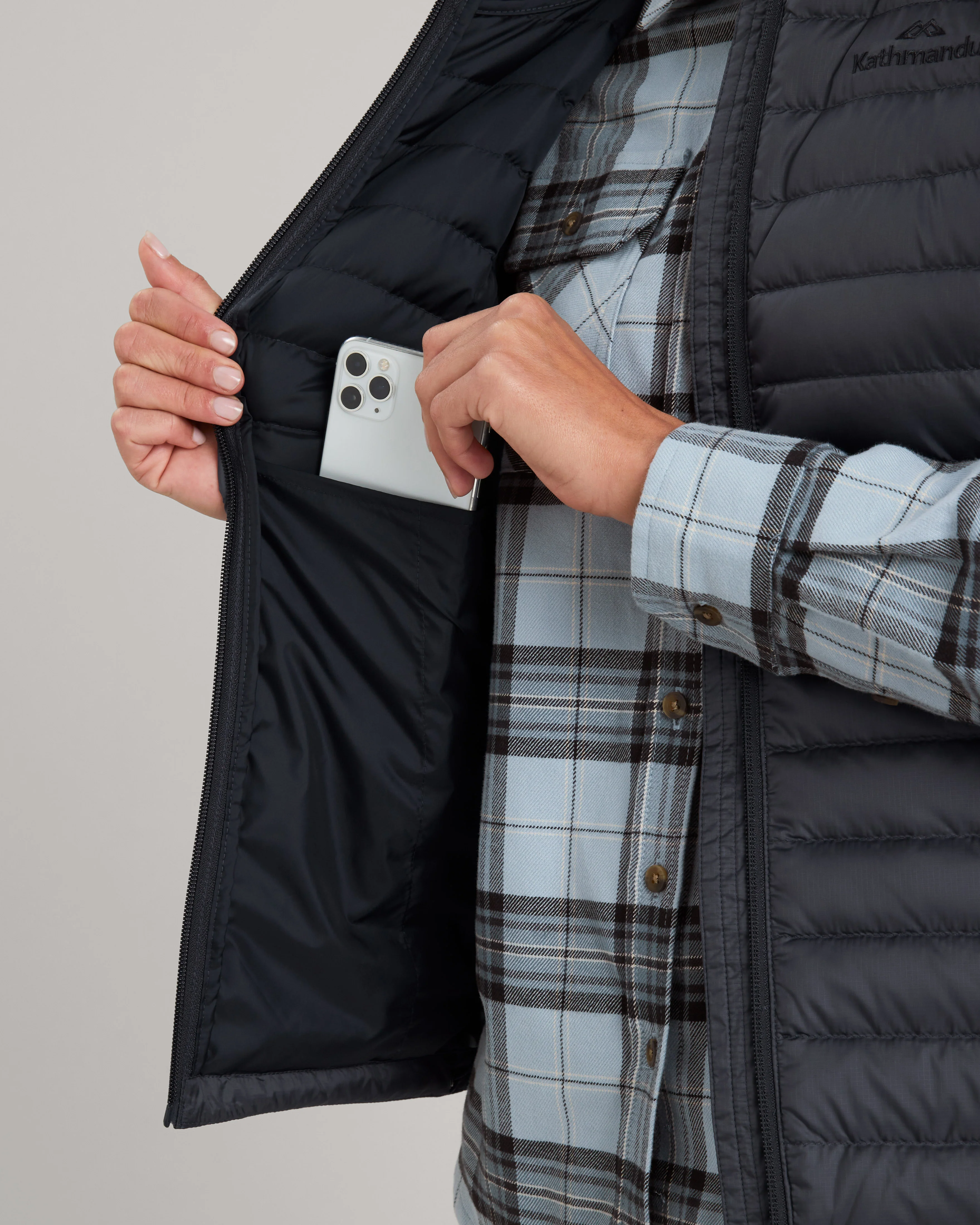 Women's Heli Hooded Down Vest - Night - Image 4