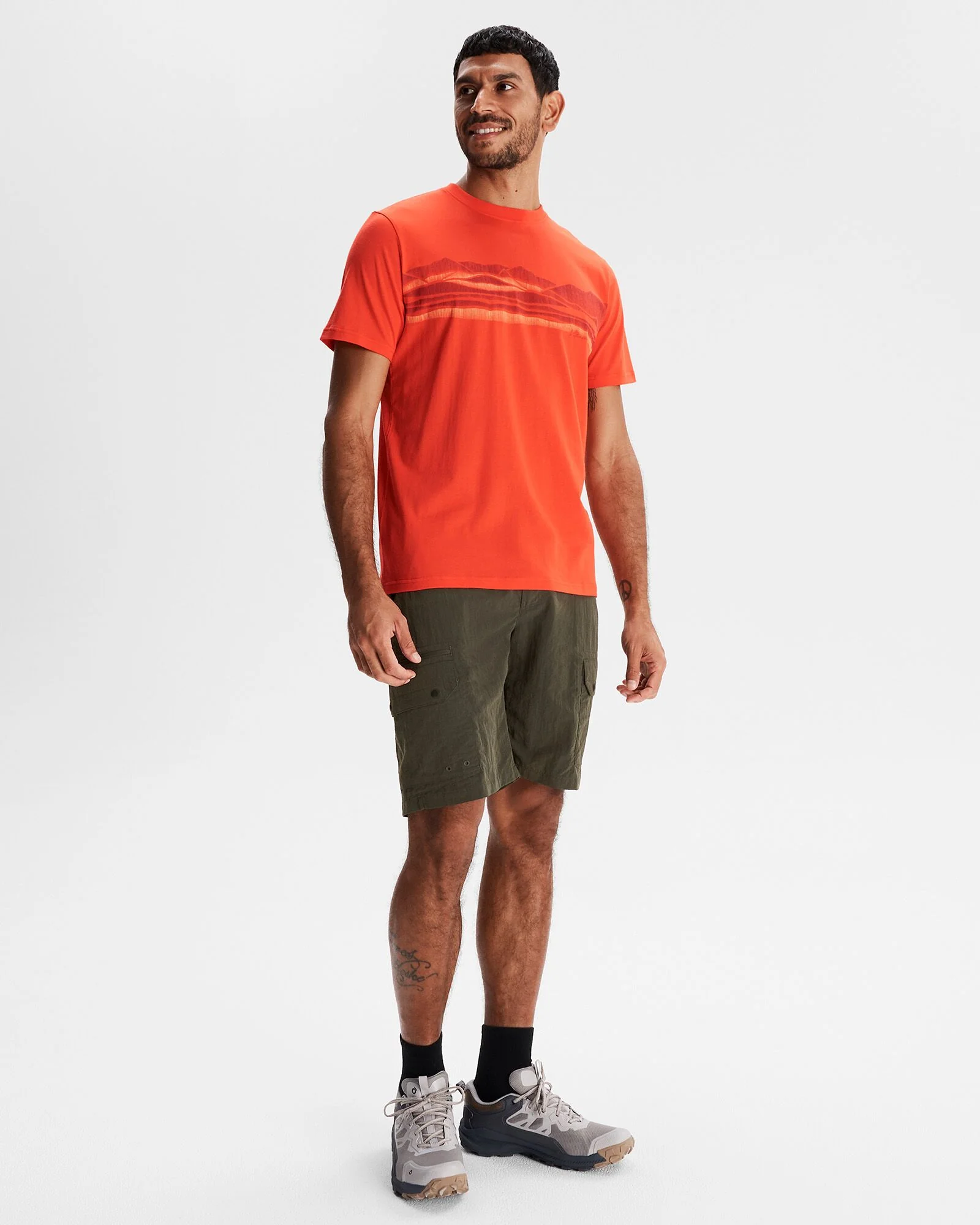 Men's Long White Cloud Organic Cotton T-shirt - Hut Orange