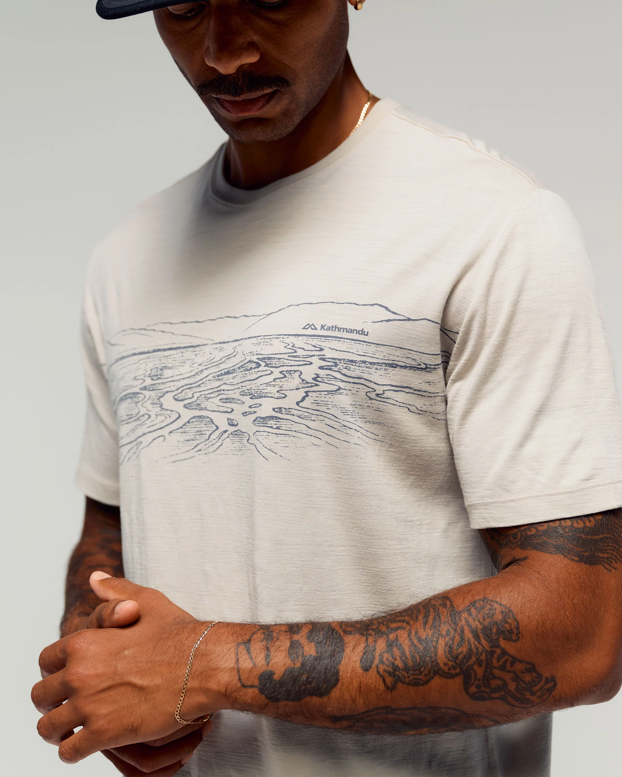 Men's 100% Merino Graphic T-Shirt - Light Hike - Image 2