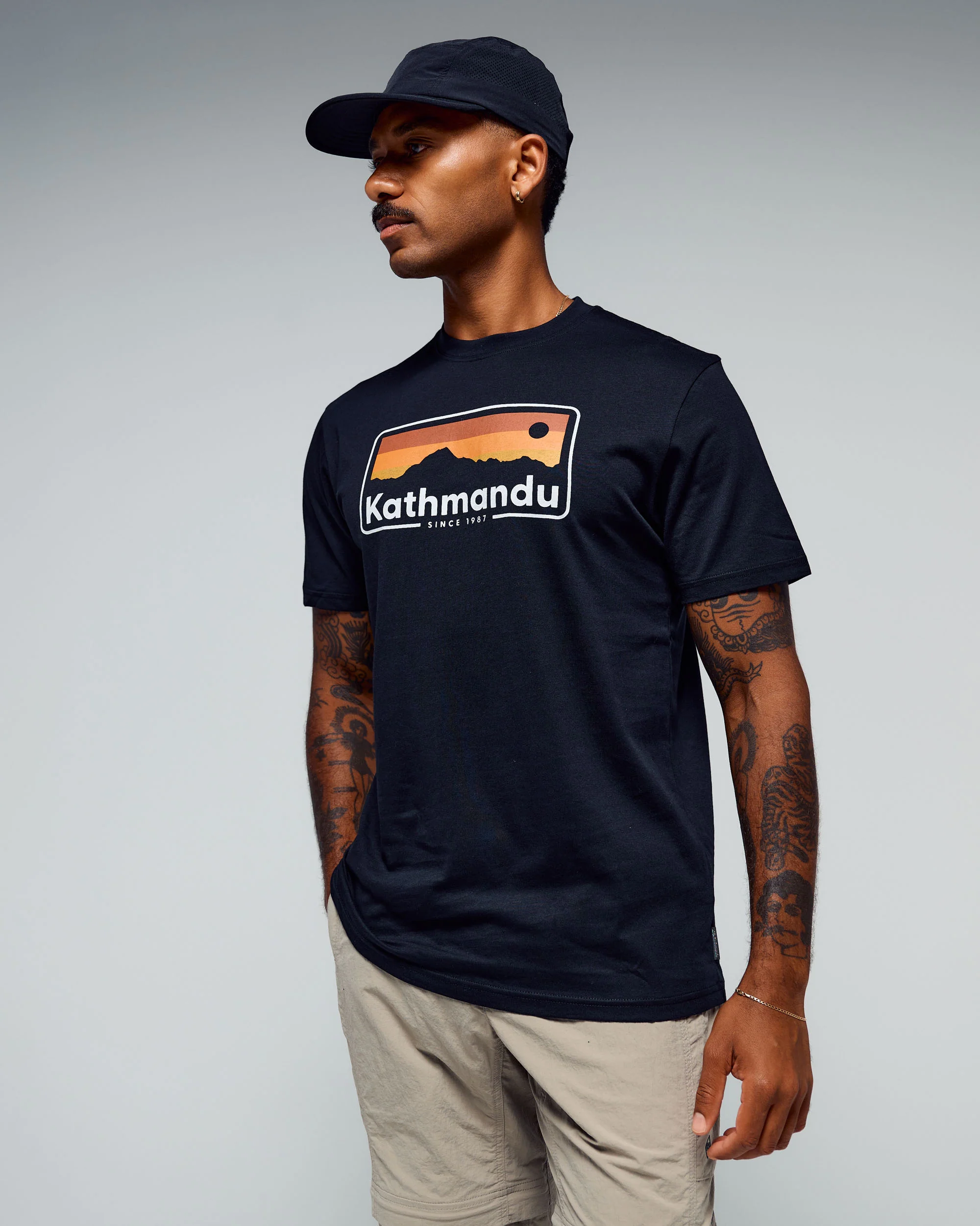 Men's Kathmandu Logo 70's Organic Cotton T-shirt - Black