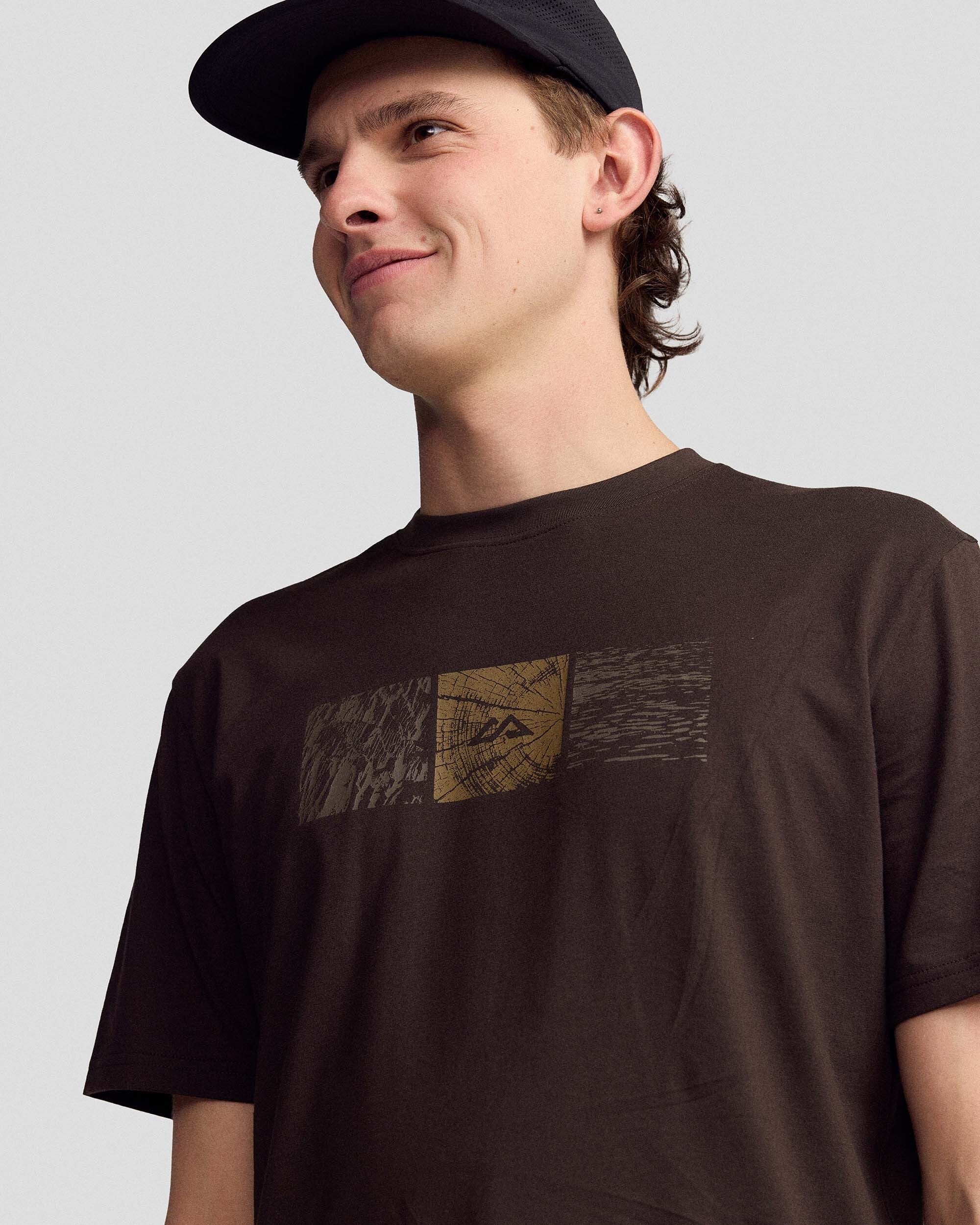 Men's Mountain Photo Organic Cotton T-Shirt - Cold Brew - Image 4