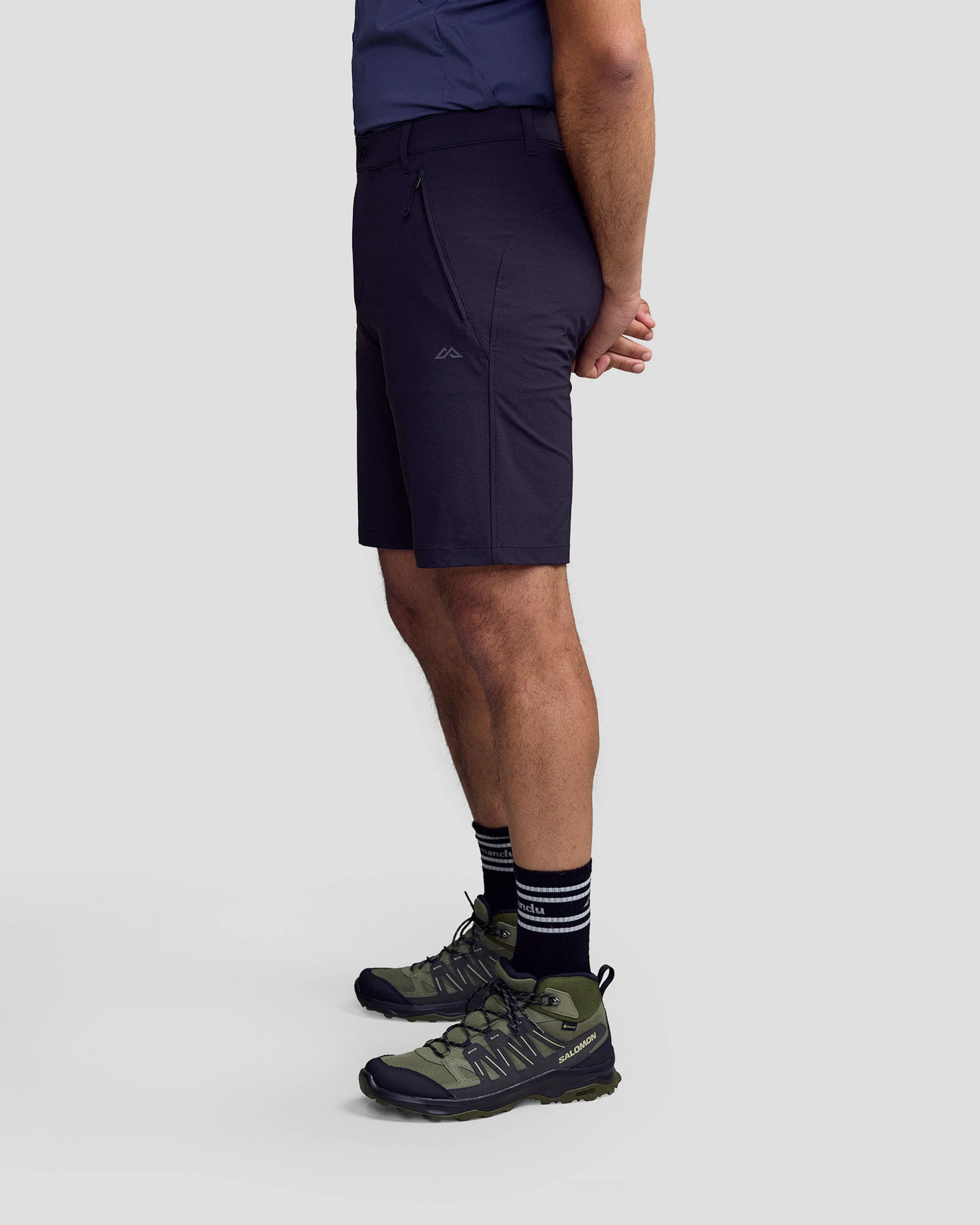Men’s Ridge 10” Shorts - Black Stingray - Image 4