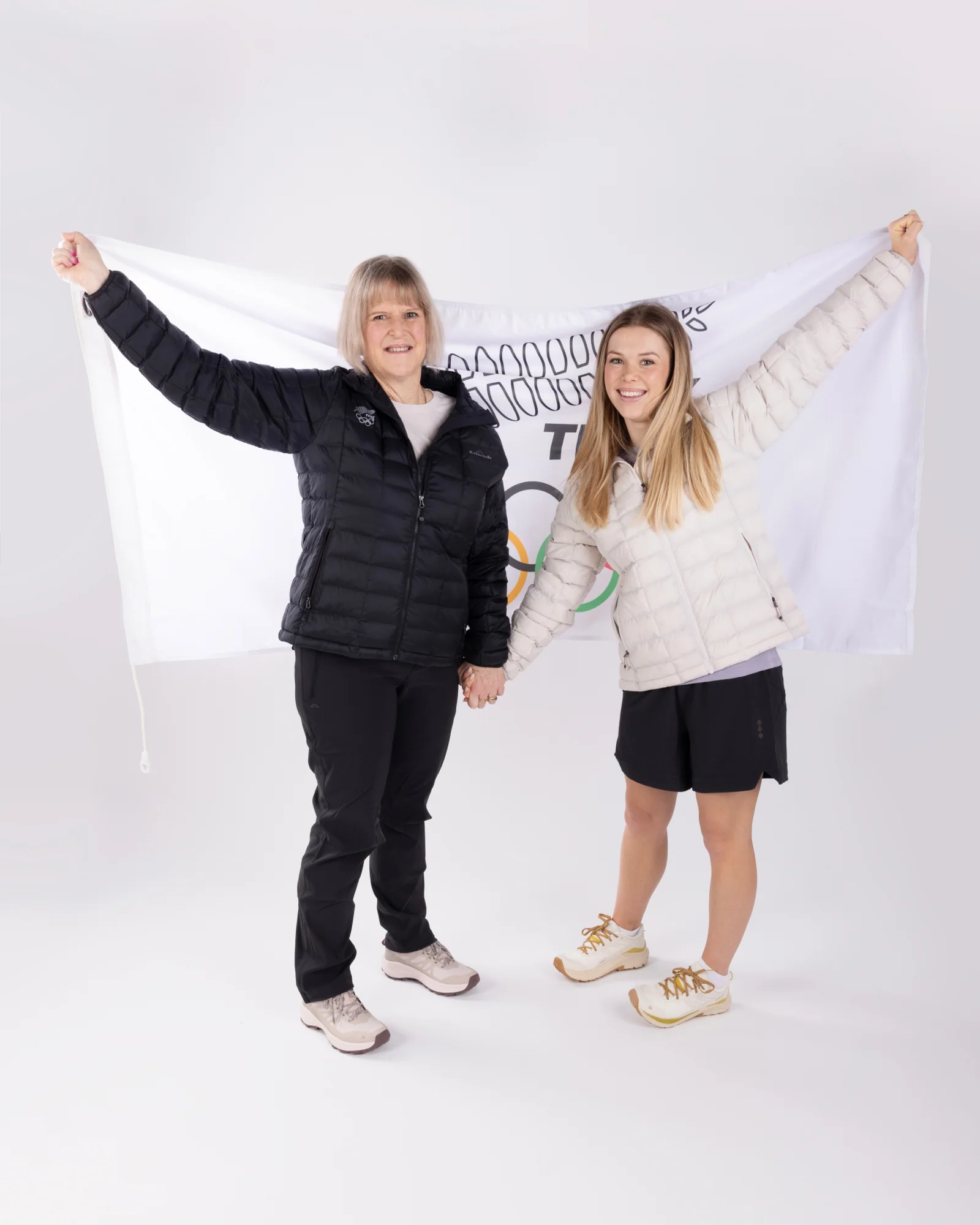 Women's Heli Insulated Jacket - Black | New Zealand Team Supporters Collection - Image 2