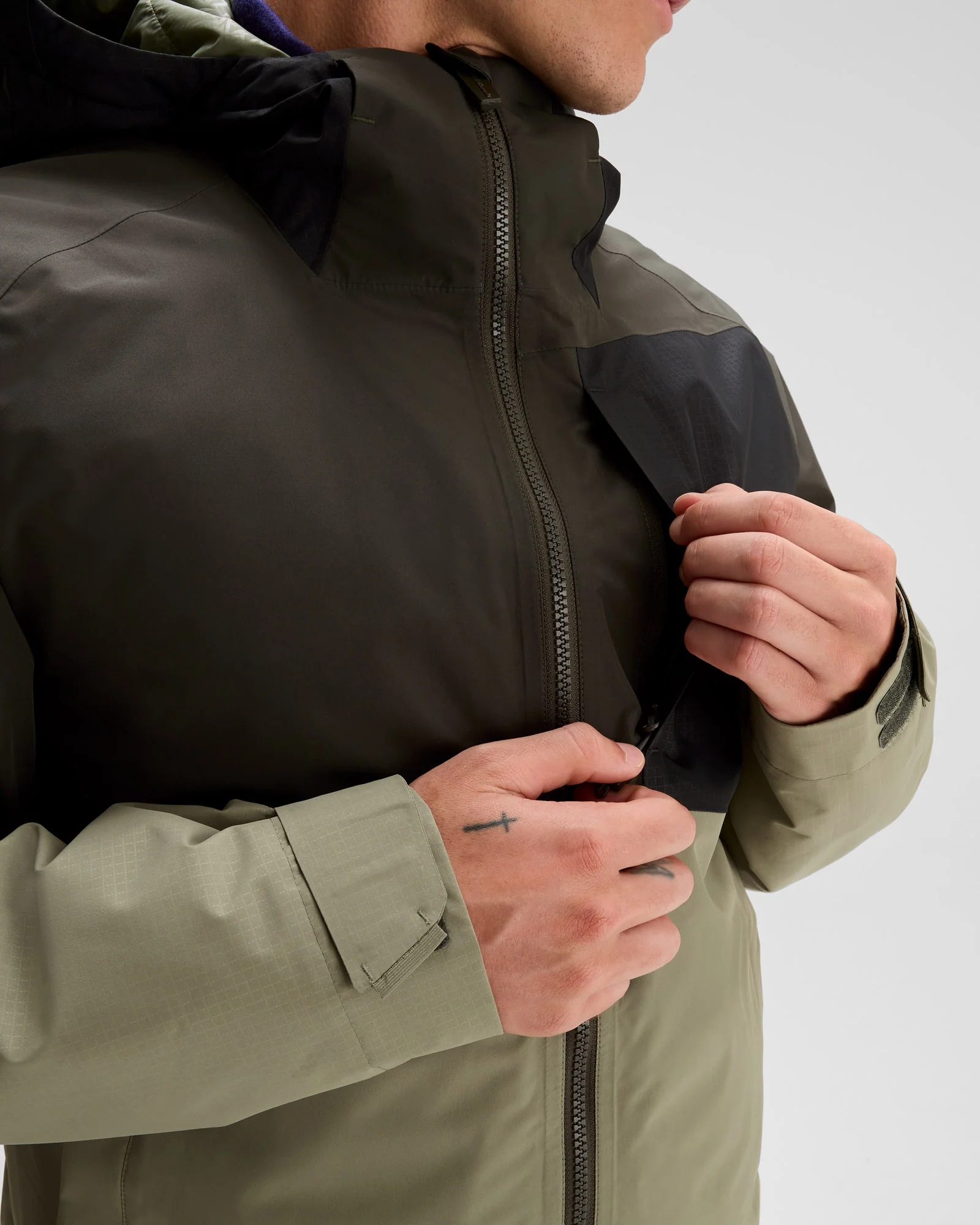 Men's PWDR-Days 2L Insulated Snow Jacket - Dark Moss/Beech - Image 10