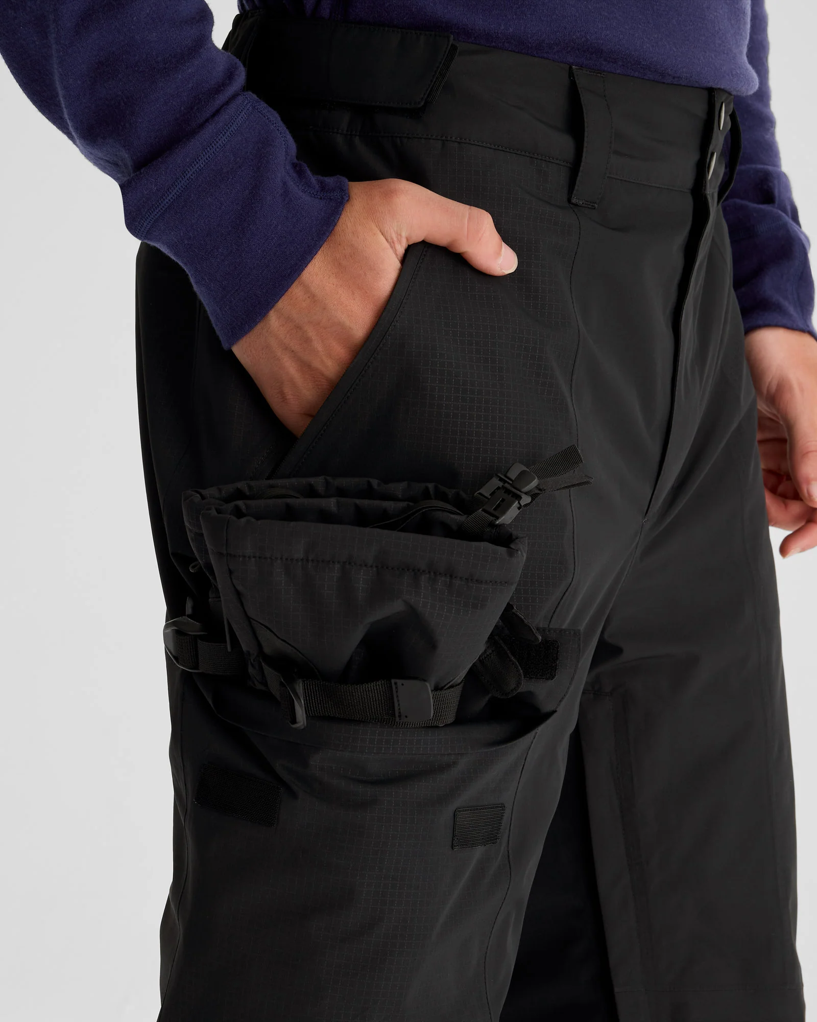 Men's PWDR-Days 2L Insulated Snow Pants - Black Stingray - Image 8