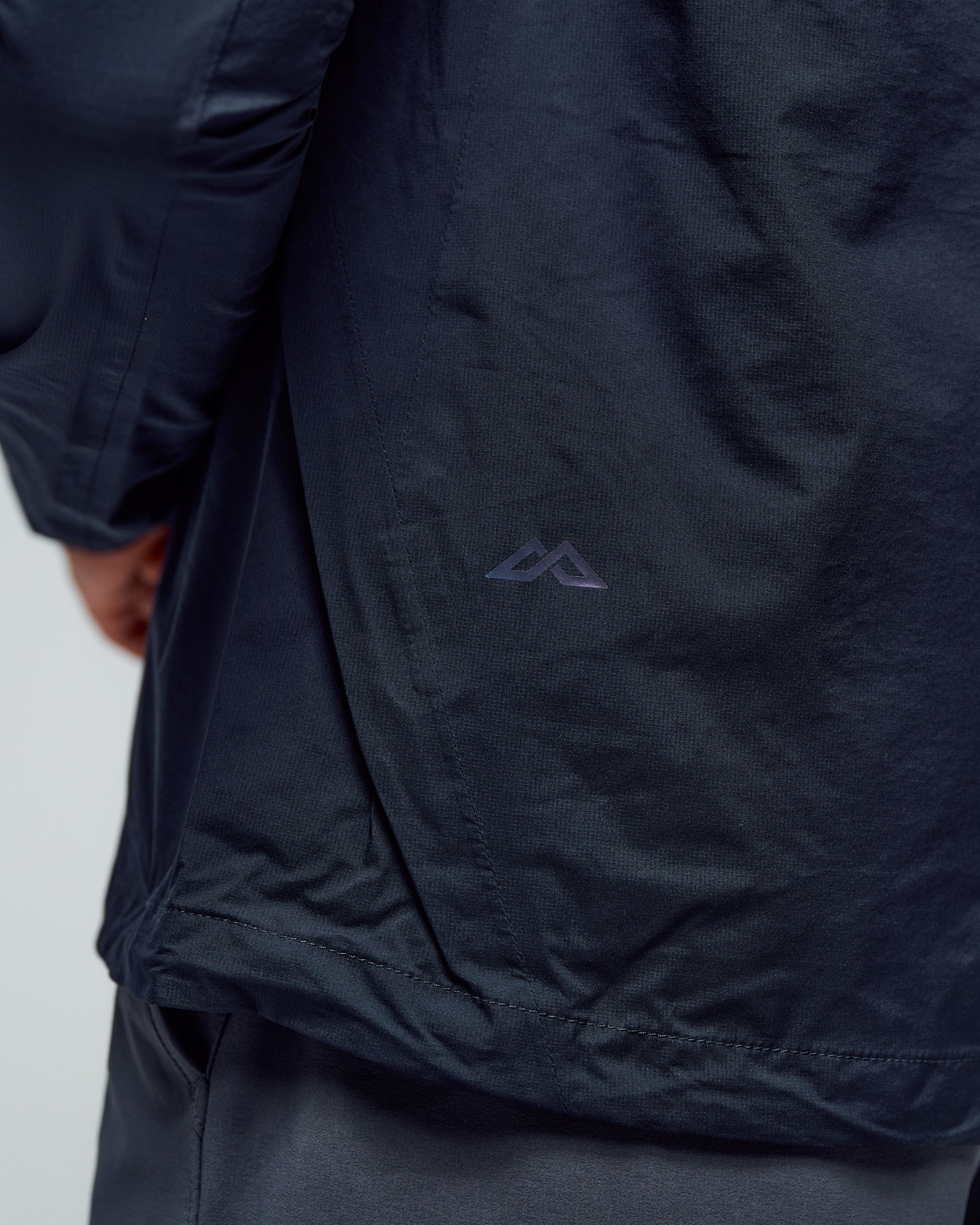 Men's Seeker 2.5L Rain Jacket - Black Stingray - Image 9