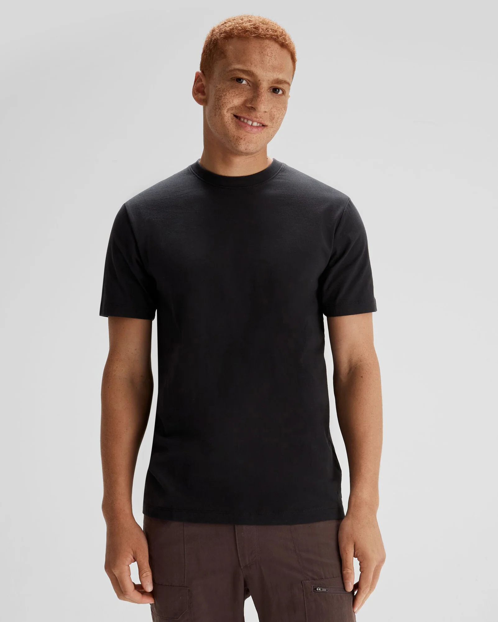 Men's Solid Organic Cotton T-shirt - Black Stingray