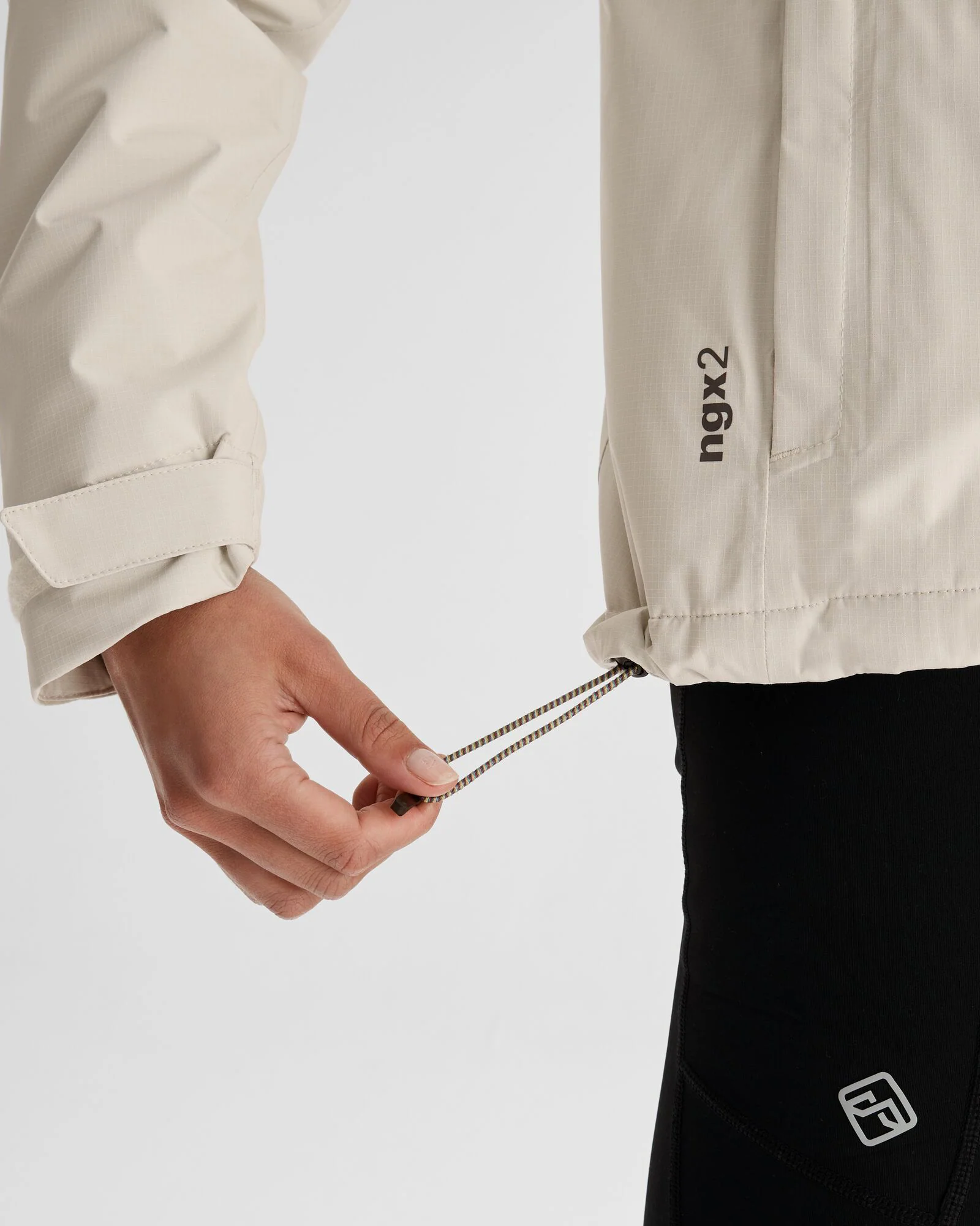 Women's Trailhead 2L Insulated Rain Jacket - Natural - Image 7
