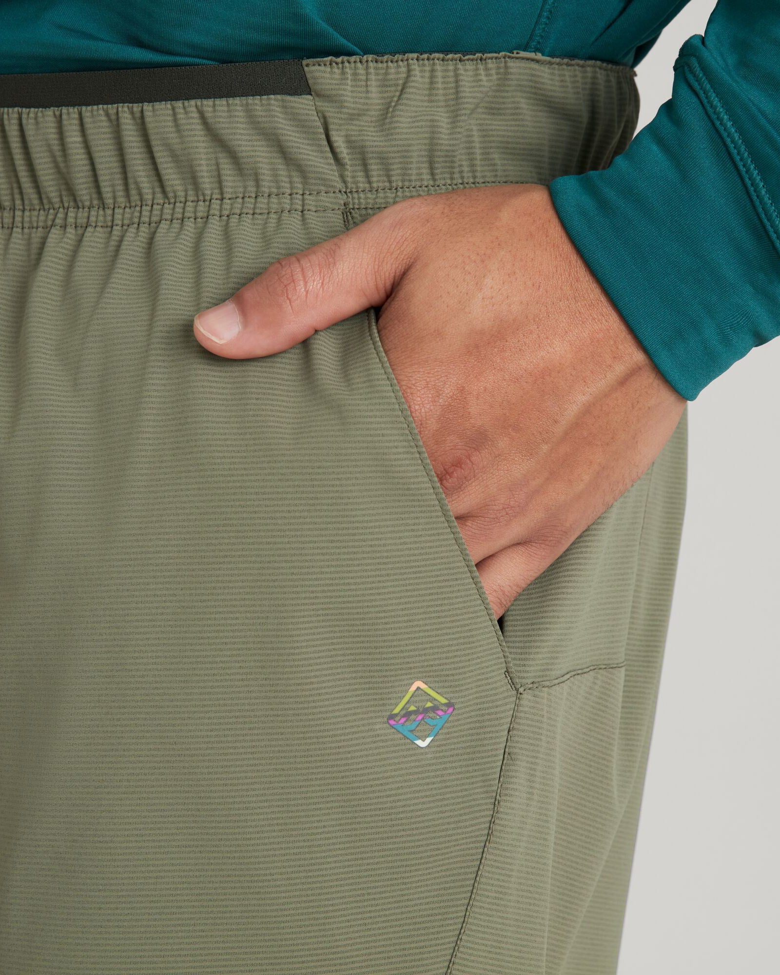 Men's WELL.DER.NESS™ Energy 7" Shorts - Beech - Image 5