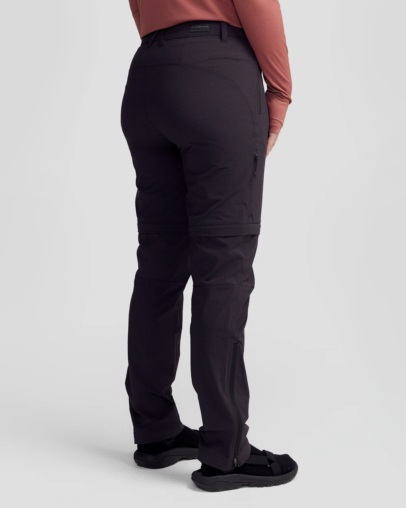 Women’s Ridge Convertible Pants - Black Stingray - Image 7