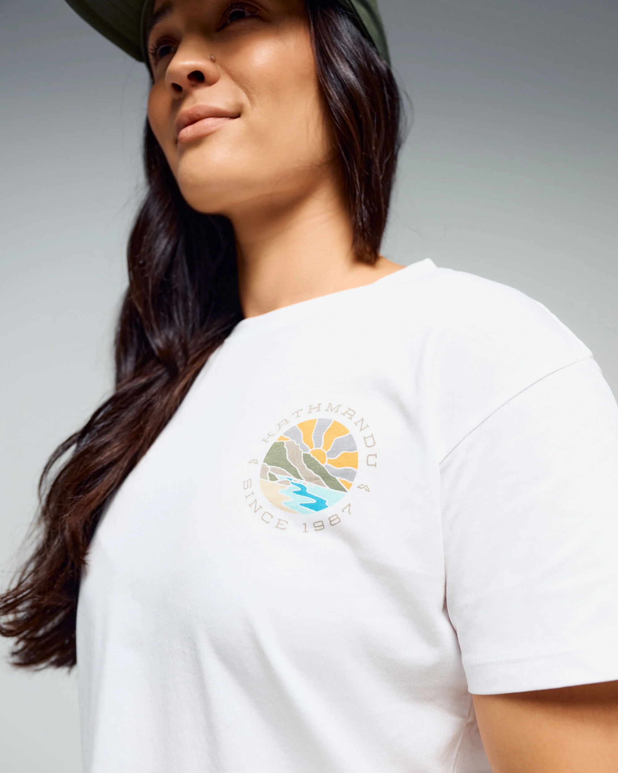 Women's Kathmandu Logo Sunburst Organic Cotton T-shirt - White - Image 2