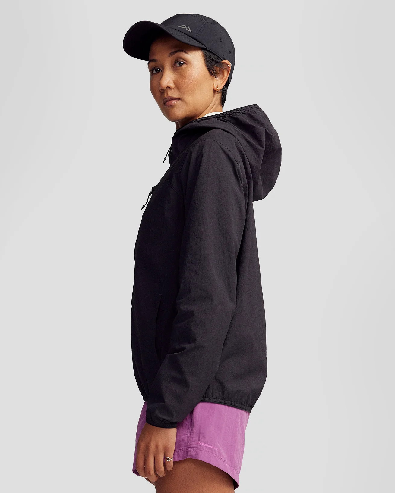 Women’s Trailhead Windbreaker - Black Stingray - Image 2