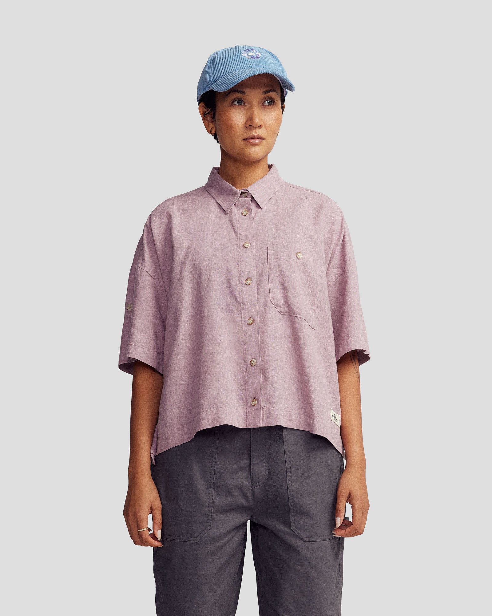 Women’s Weekend Natural Short Sleeve Shirt -  Thistle Chambray
